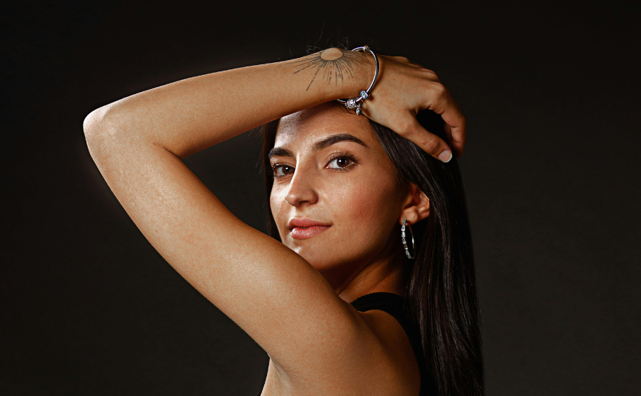 Jak stylizować brwi na mydło? Stara metoda, która nadal trenduje ||