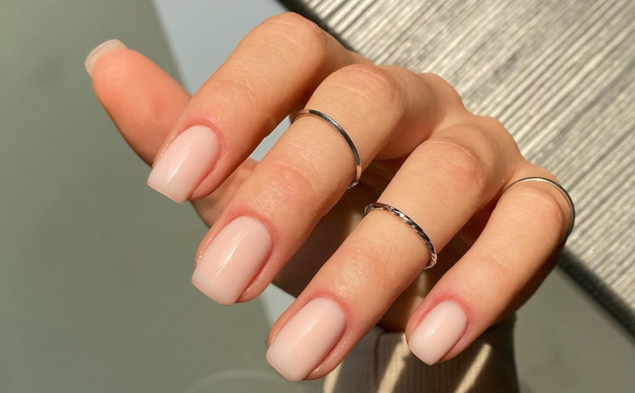 Paznokcie do szkoły || jak zrobić modny manicure na co dzień? 