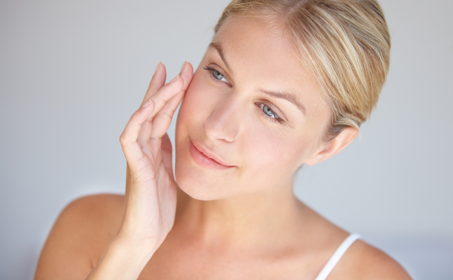 Lwia zmarszczka || jak usunąć? Skąd się bierze?