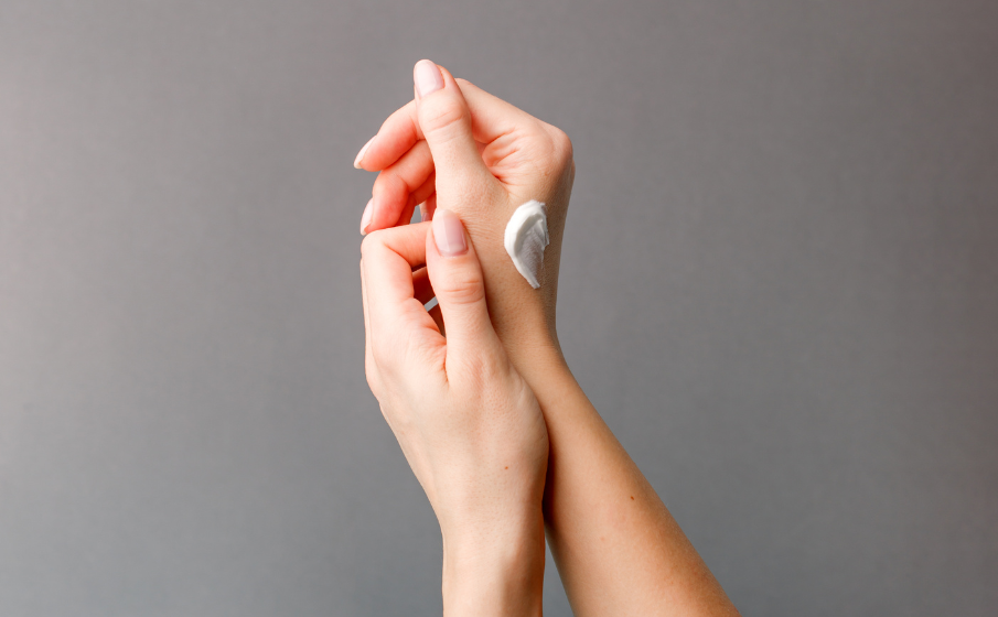 Najlepszy krem do rąk || jak wybrać dobry krem na co dzień? Ranking