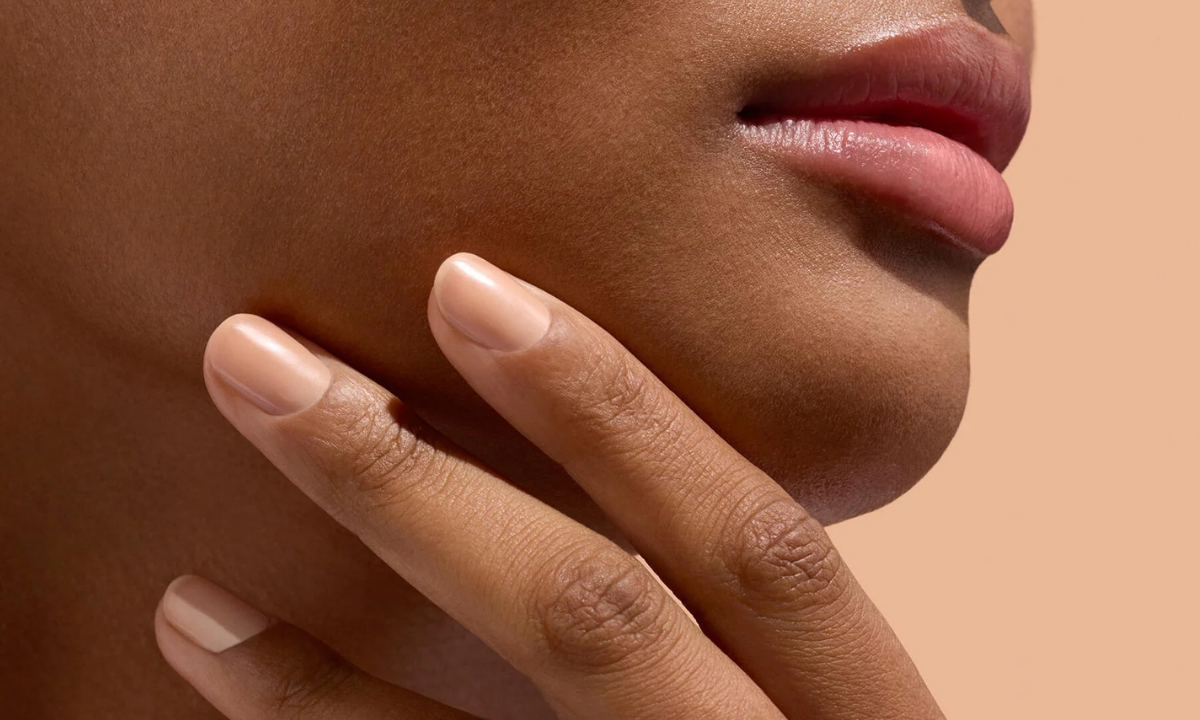 Bare nails || naturalne paznokcie znów w modzie?